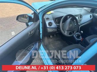 Hyundai I-10 i10 (B5), Hatchback, 2013 / 2019 1.0 12V picture 9