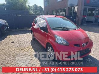 Salvage car Toyota Aygo Aygo (B10), Hatchback, 2005 / 2014 1.0 12V VVT-i 2006/3
