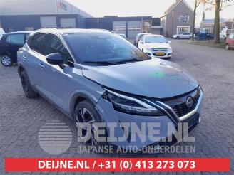 Salvage car Nissan Qashqai Qashqai (J12), SUV, 2021 1.5 VC-T e-Power 16V 2022/6