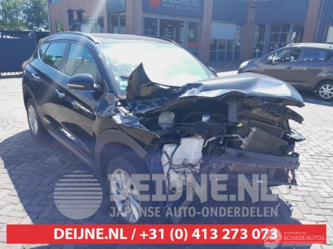 Hyundai Tucson Tucson (TL), SUV, 2015 1.7 CRDi 16V 2WD
