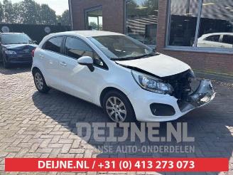 Démontage voiture Kia Rio Rio III (UB), Hatchback, 2011 / 2017 1.2 CVVT 16V 2012/7