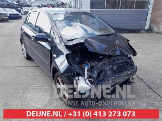 škoda osobní automobily Toyota Yaris Yaris II (P9), Hatchback, 2005 / 2014 1.3 16V VVT-i 2006/5
