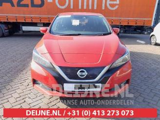 Nissan Leaf Leaf (ZE1), Hatchback, 2017 39/40kWh picture 2