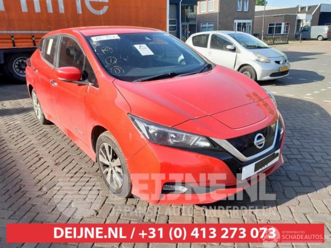 Nissan Leaf Leaf (ZE1), Hatchback, 2017 39/40kWh