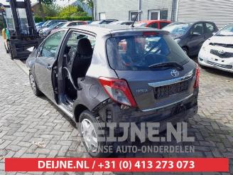Toyota Yaris Yaris III (P13), Hatchback, 2010 / 2020 1.0 12V VVT-i picture 5