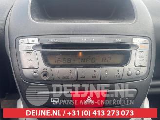 Toyota Aygo Aygo (B10), Hatchback, 2005 / 2014 1.0 12V VVT-i picture 9