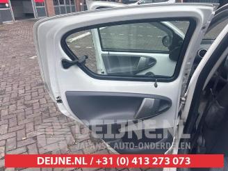 Toyota Aygo Aygo (B10), Hatchback, 2005 / 2014 1.0 12V VVT-i picture 16