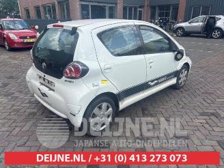 Toyota Aygo Aygo (B10), Hatchback, 2005 / 2014 1.0 12V VVT-i picture 7