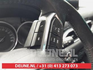 Mazda CX-5 CX-5 (KF), SUV, 2016 2.0 SkyActiv-G 165 16V 2WD picture 18