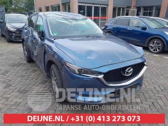Démontage voiture Mazda CX-5 CX-5 (KF), SUV, 2016 2.0 SkyActiv-G 165 16V 2WD 2017/9