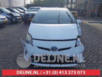 Toyota Prius Prius (ZVW3), Hatchback, 2009 / 2016 1.8 16V picture 2