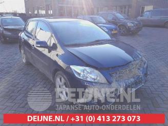 Autoverwertung Toyota Auris Auris (E15), Hatchback, 2006 / 2012 1.8 16V HSD Full Hybrid 2013/1
