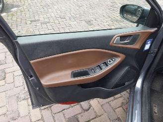 Hyundai I-20  picture 10