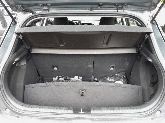 Hyundai I-20  picture 13