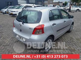 Toyota Yaris Yaris II (P9), Hatchback, 2005 / 2014 1.0 12V VVT-i picture 7