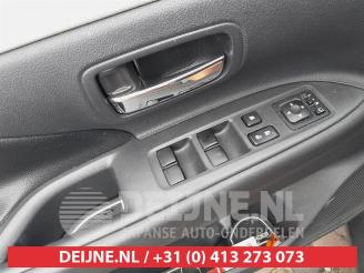 Mitsubishi Outlander Outlander (GF/GG), SUV, 2012 / 2022 2.0 16V PHEV 4x4 picture 8