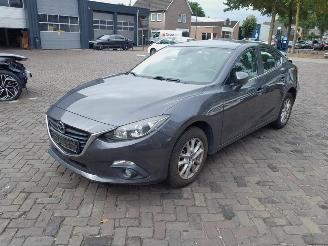 Mazda 3  picture 3