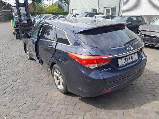 Hyundai I-40  picture 5
