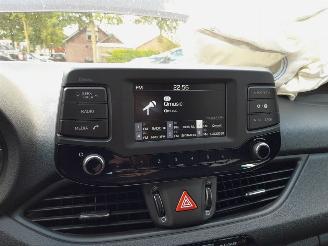 Hyundai I-30  picture 23