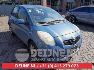 Dezmembrări autoturisme Toyota Yaris Yaris II (P9), Hatchback, 2005 / 2014 1.3 16V VVT-i 2006/4