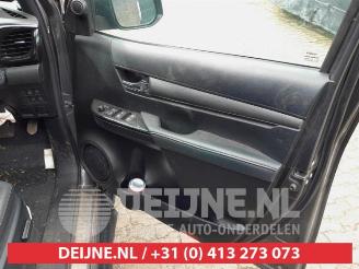 Toyota Hilux Hilux V/VI, Pick-up, 2015 2.8 D4D-F 16V 4x4 picture 15