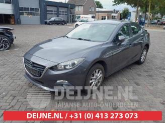 Mazda 3 3 (BM/BN), Sedan, 2013 / 2019 2.2 SkyActiv-D 150 16V picture 3