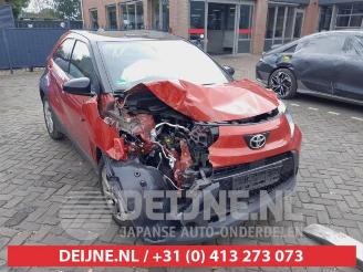 demontáž osobní automobily Toyota Aygo Aygo X, Hatchback, 2022 1.0 12V VVT-i 2022/10
