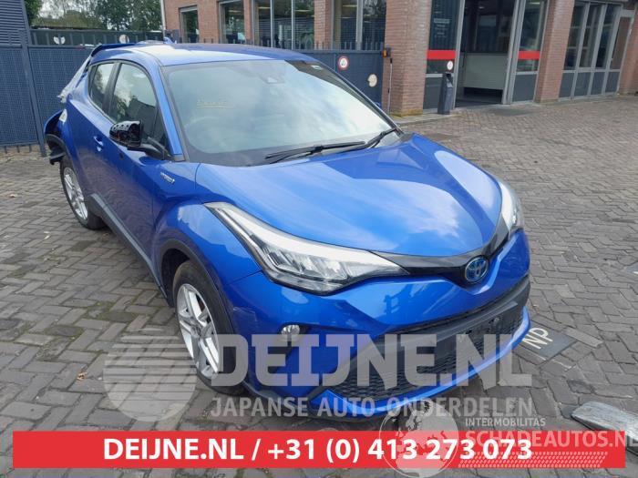 Toyota C-HR C-HR (X1,X5), SUV, 2016 1.8 16V Hybrid
