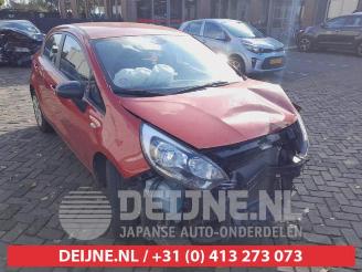 Sloopauto Kia Rio Rio III (UB), Hatchback, 2011 / 2017 1.2 CVVT 16V 2015