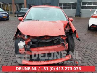 Toyota Yaris Yaris III (P13), Hatchback, 2010 / 2020 1.0 12V VVT-i picture 2