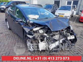 Salvage car Toyota Prius Prius (ZVW3), Hatchback, 2009 / 2016 1.8 16V 2010/11