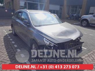 Vrakbiler auto Hyundai I-30 i30 Wagon (PDEF5), Combi, 2017 1.6 CRDi 16V 2019/2