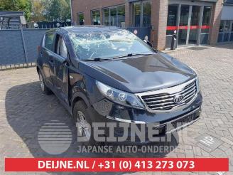 Salvage car Kia Sportage Sportage (SL), Terreinwagen, 2010 / 2016 1.6 GDI 16V 4x2 2011/1