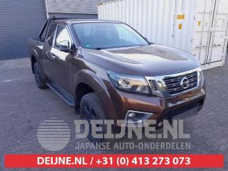 Vrakbiler auto Nissan Navara  2019