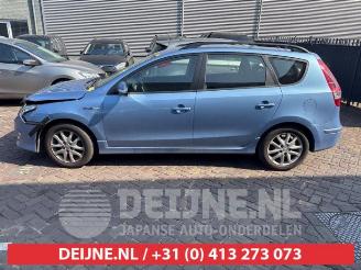 Hyundai I-30 i30 Crosswagon (WWH), Combi, 2007 / 2012 1.6 CVVT 16V picture 4