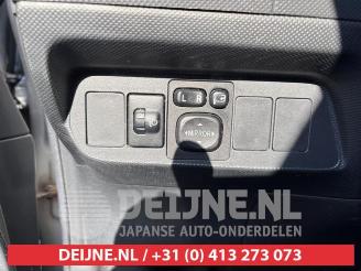 Toyota Auris Auris (E15), Hatchback, 2006 / 2012 1.8 16V HSD Full Hybrid picture 18