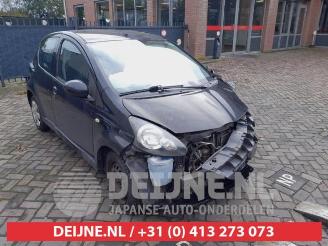 Unfallwagen Toyota Aygo Aygo (B10), Hatchback, 2005 / 2014 1.0 12V VVT-i 2010/5