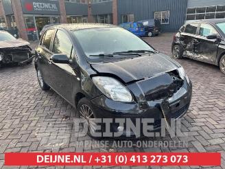 Sloopauto Toyota Yaris Yaris II (P9), Hatchback, 2005 / 2014 1.33 16V Dual VVT-I 2009/8