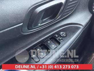 Hyundai I-20 i20 (BC3), Hatchback 5-drs, 2020 1.0 T-GDI 100 Mild Hybrid 48V 12V picture 18