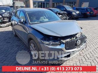 Vrakbiler auto Mazda CX-30 CX-30 (DM), SUV, 2019 2.0 e-SkyActiv-G 122 16V 2020/0