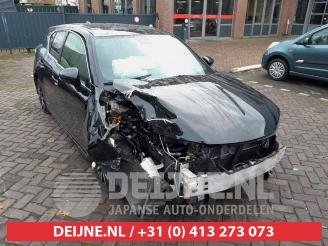 Salvage car Lexus Ct CT 200h, Hatchback, 2010 1.8 16V 2012/7