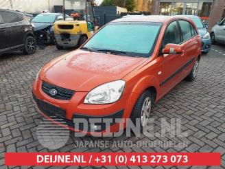 Kia Rio Rio II (DE), Hatchback, 2005 / 2011 1.4 16V picture 3