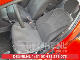 Kia Rio Rio II (DE), Hatchback, 2005 / 2011 1.4 16V picture 14