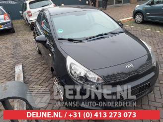Sloopauto Kia Rio Rio III (UB), Hatchback, 2011 / 2017 1.2 CVVT 16V 2014/7