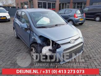 Salvage car Hyundai I-10 i10 (B5), Hatchback, 2013 / 2019 1.0 12V 2016/9