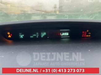 Toyota Prius Prius (ZVW3), Hatchback, 2009 / 2016 1.8 16V picture 9