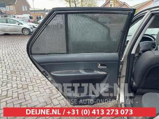 Kia Carens Carens III (FG), MPV, 2006 / 2013 2.0i CVVT 16V picture 18