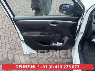 Suzuki Swift Swift (ZA/ZC/ZD), Hatchback, 2010 / 2017 1.2 16V picture 17