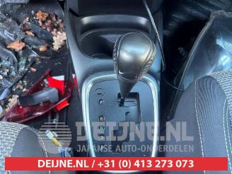 Toyota Yaris Yaris III (P13), Hatchback, 2010 / 2020 1.5 16V Hybrid picture 15