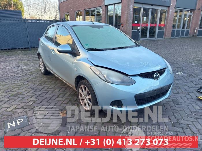 Mazda 2 2 (DE), Hatchback, 2007 / 2015 1.3 16V S-VT
